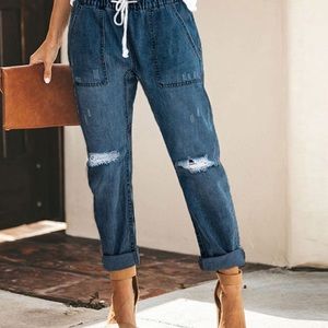 Elastic High Waist Destroyed Mom Jeans